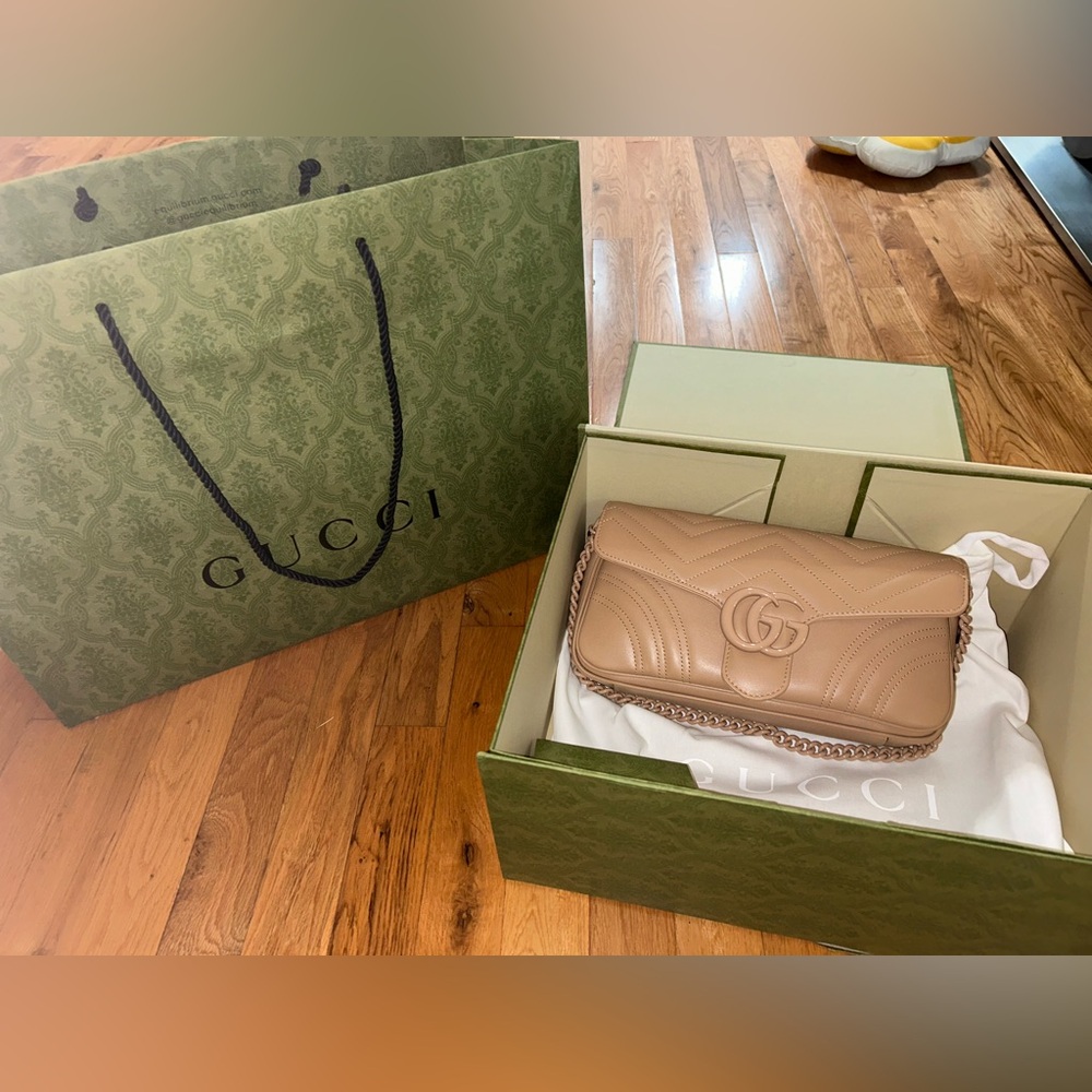 New Gucci Caramel/Tan Nude medium sized bag